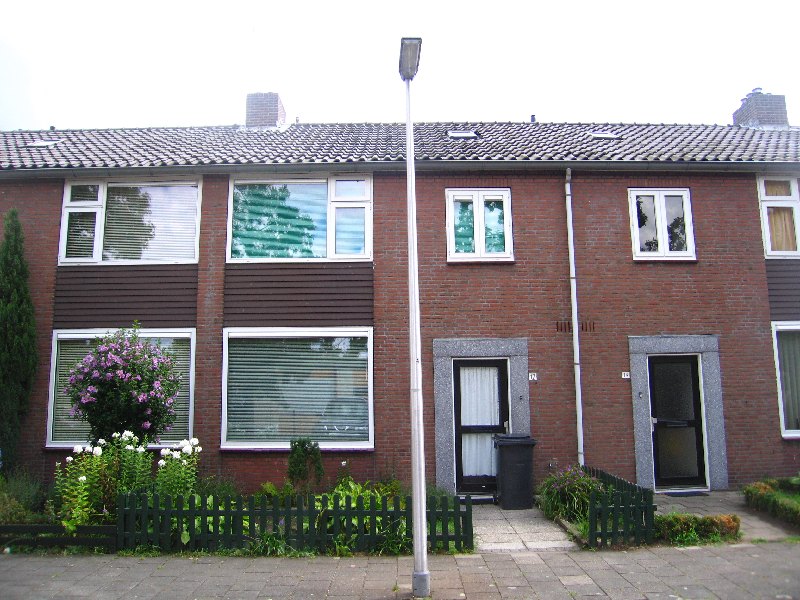 Vlijmen – 5251ND